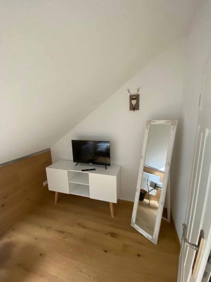 Forsthaus Apartment Crimmitschau Екстериор снимка