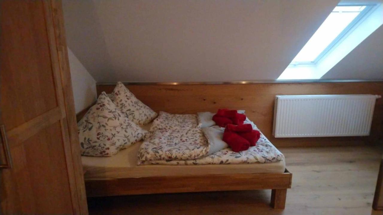 Forsthaus Apartment Crimmitschau Екстериор снимка